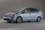 Toyota Prius V 2011 года